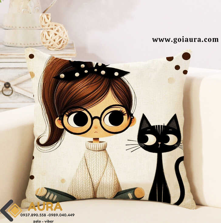 Góc Làm Việc Êm Ái Dễ Thương Cùng Gối Tựa Lưng Văn Phòng Cao Cấp gối tựa sofa cô bé và mèo