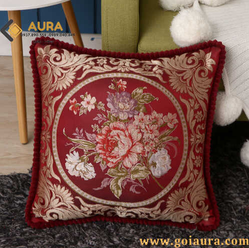 Gối Tựa Lưng – Điểm Nhấn Tinh Tế Cho Ghế Sofa & Không Gian Sống gối tâu âu hoa hồng đỏ