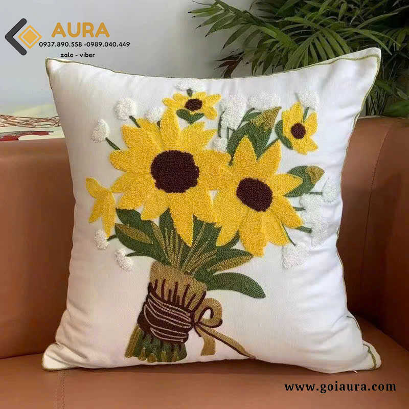 Những Mẫu Gối Tựa Sofa Thêu Hoa Được Yêu Thích Nhất gối thêu bó hoa vàng