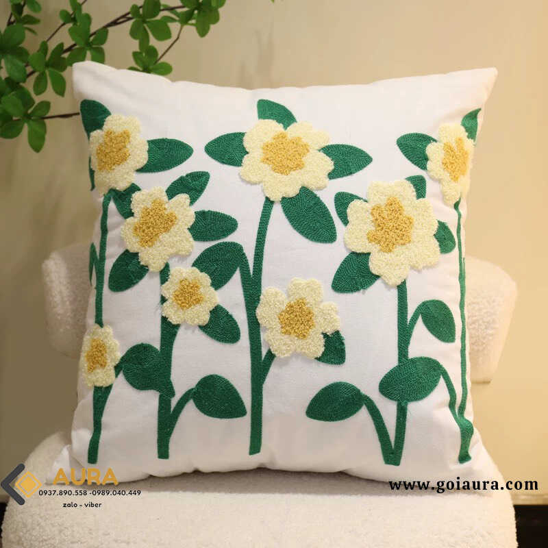 Những Mẫu Gối Tựa Sofa Thêu Hoa Được Yêu Thích Nhất gối thêu hoa cúc vàng xanh