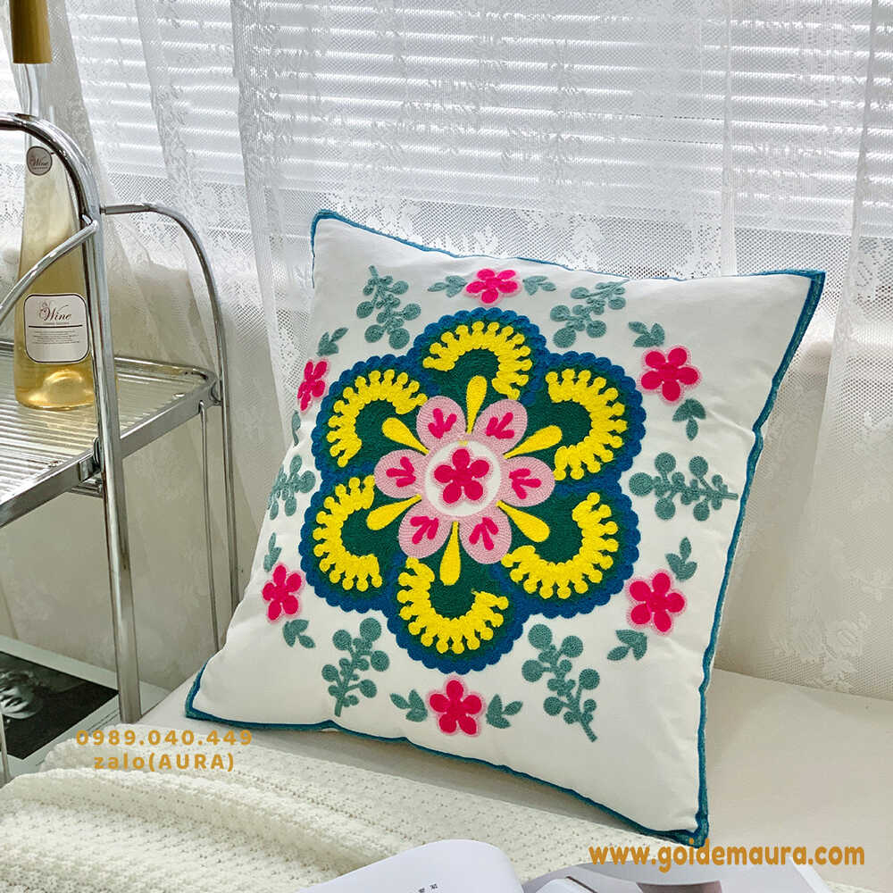 gối thêu hoa mai vàng gối thêu hoa mai vàng