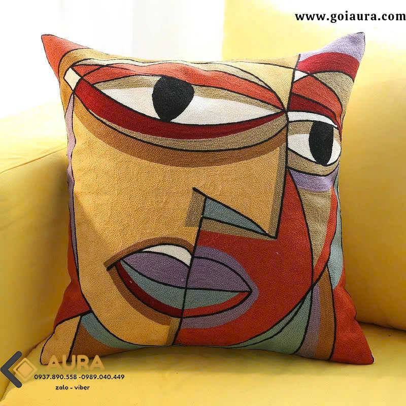 Gối Tây Âu – Gối Tựa Sofa Hoàng Gia Sang Trọng gối tựa sofa thêu nghệ thuật