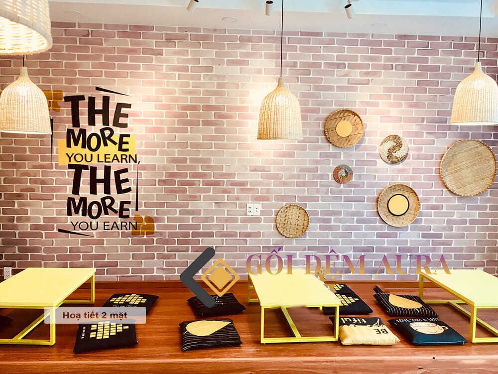 Những Mẫu Nệm Ngồi Bệt Đang Được Ưa Chuộng Nhất Hiện Nay đệm ngồi bệt quán cafe trà sữa aura008