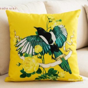 Gối Sofa Hoa Hồng Vàng Better Day