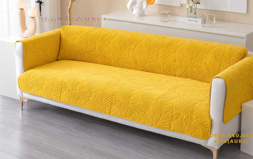 thảm lót ghế sofa màu vàng